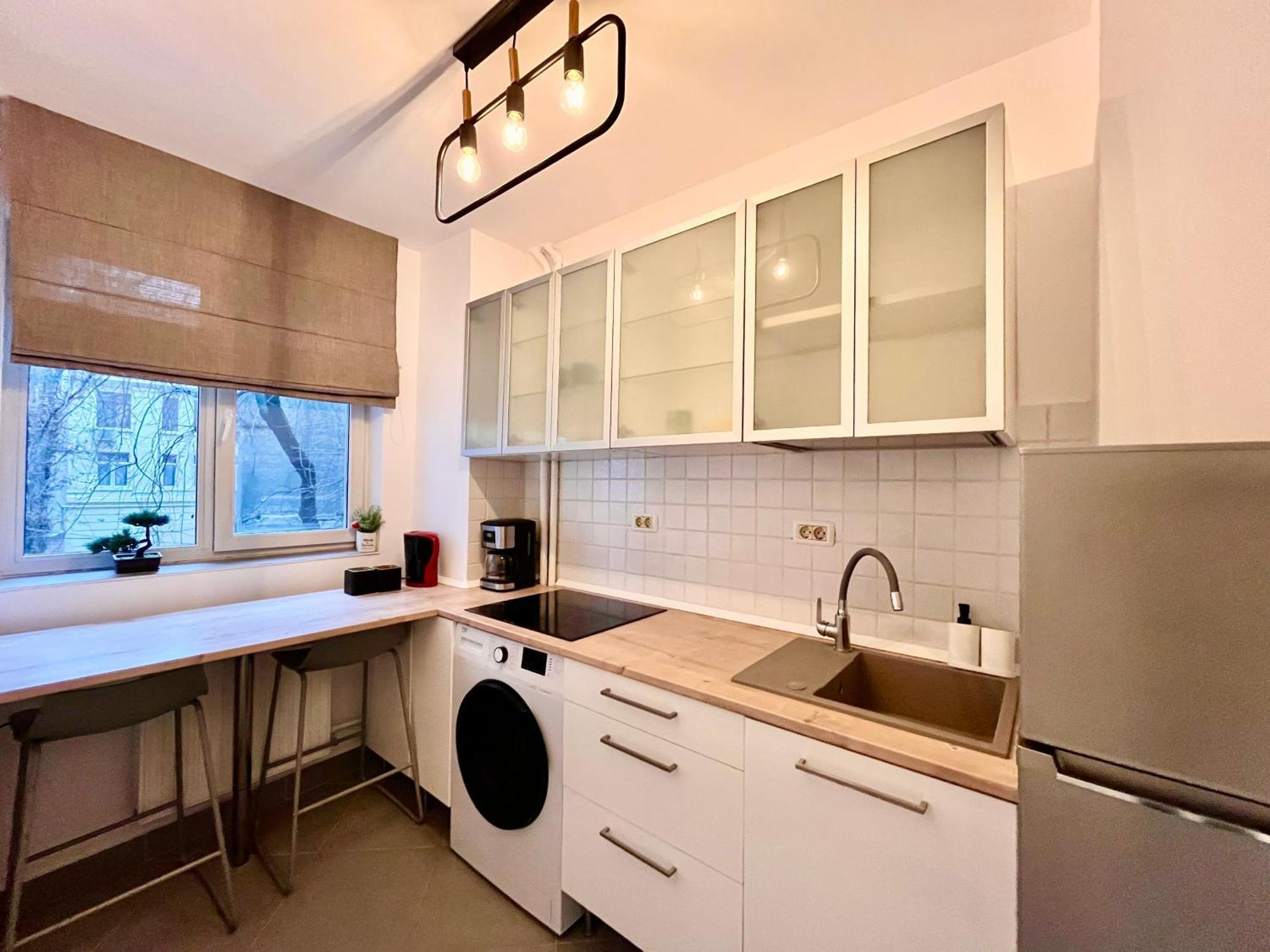 Cozy With Balcony Apartament Bucureşti