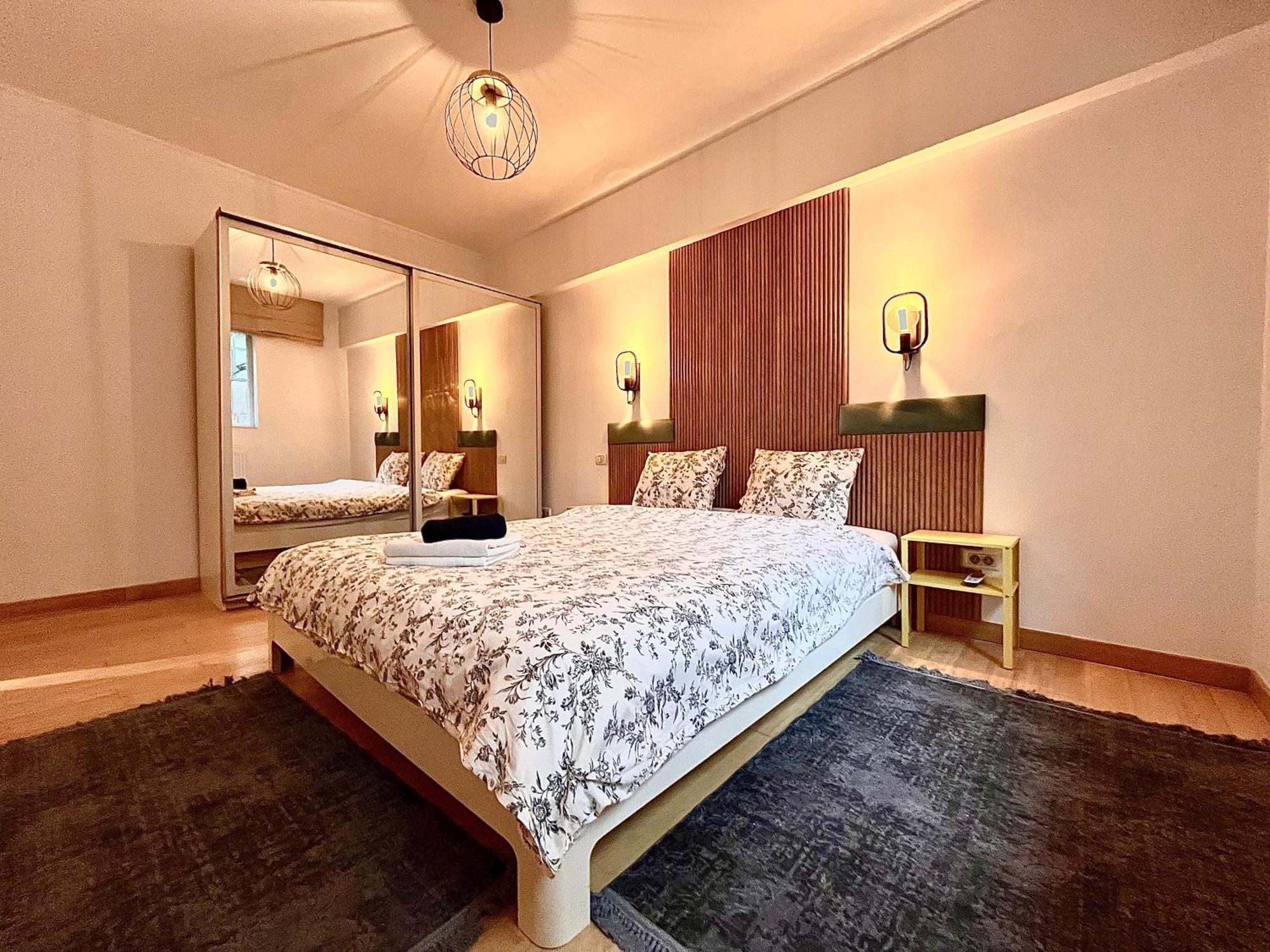 Cozy With Balcony Bucureşti